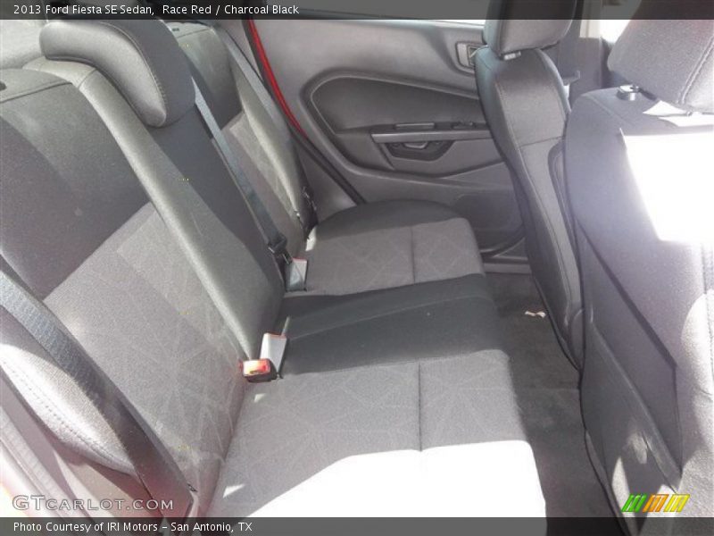 Race Red / Charcoal Black 2013 Ford Fiesta SE Sedan