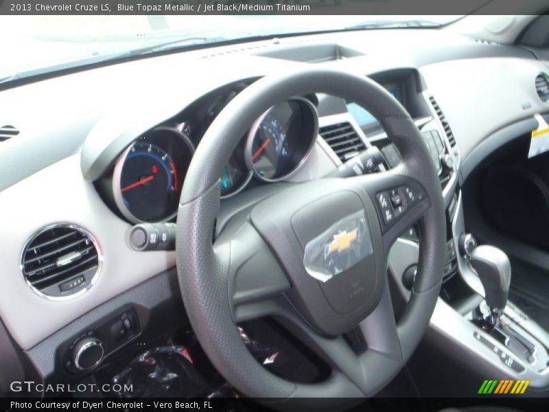 Blue Topaz Metallic / Jet Black/Medium Titanium 2013 Chevrolet Cruze LS