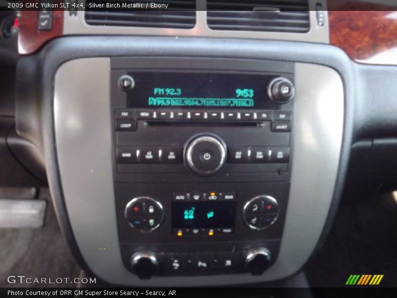 Silver Birch Metallic / Ebony 2009 GMC Yukon SLT 4x4
