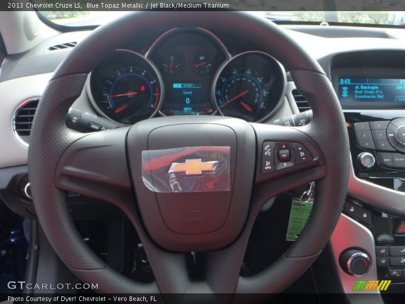 Blue Topaz Metallic / Jet Black/Medium Titanium 2013 Chevrolet Cruze LS
