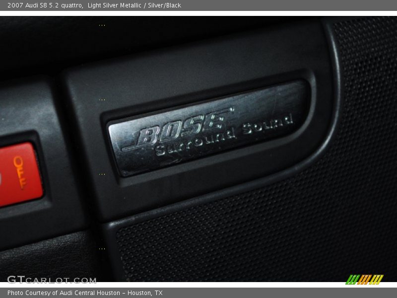 Light Silver Metallic / Silver/Black 2007 Audi S8 5.2 quattro