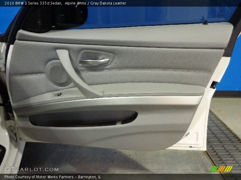 Alpine White / Gray Dakota Leather 2010 BMW 3 Series 335d Sedan