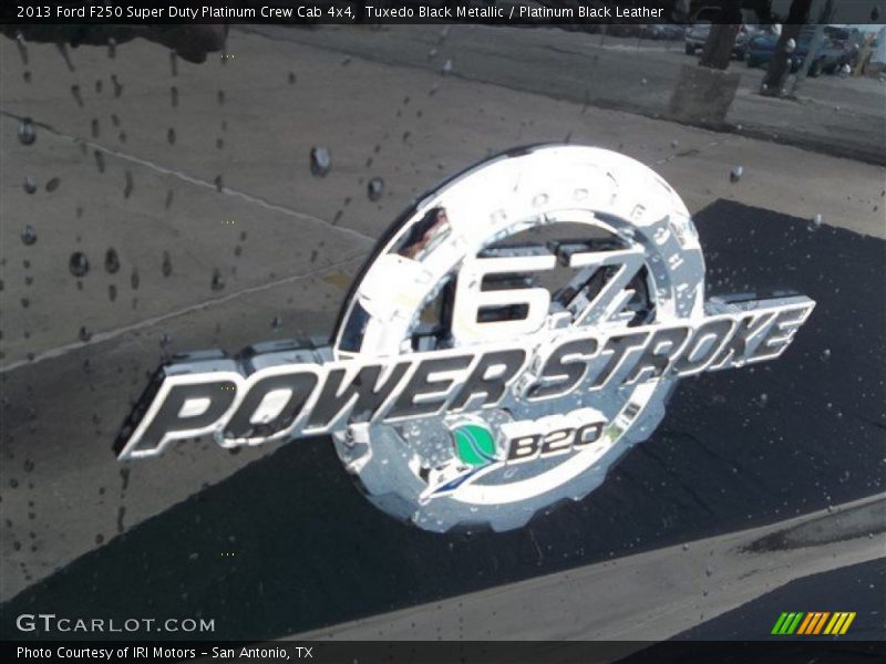 Tuxedo Black Metallic / Platinum Black Leather 2013 Ford F250 Super Duty Platinum Crew Cab 4x4