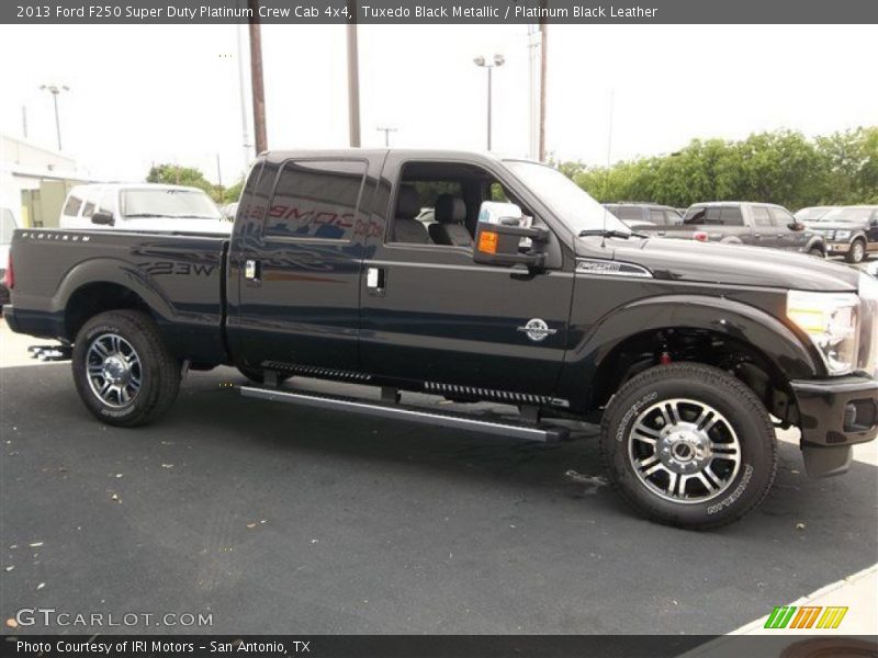 Tuxedo Black Metallic / Platinum Black Leather 2013 Ford F250 Super Duty Platinum Crew Cab 4x4