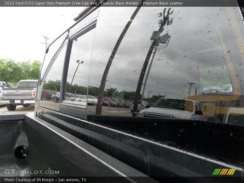 Tuxedo Black Metallic / Platinum Black Leather 2013 Ford F250 Super Duty Platinum Crew Cab 4x4