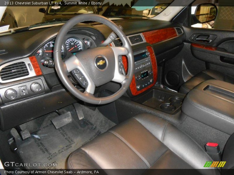 Summit White / Ebony 2013 Chevrolet Suburban LT 4x4