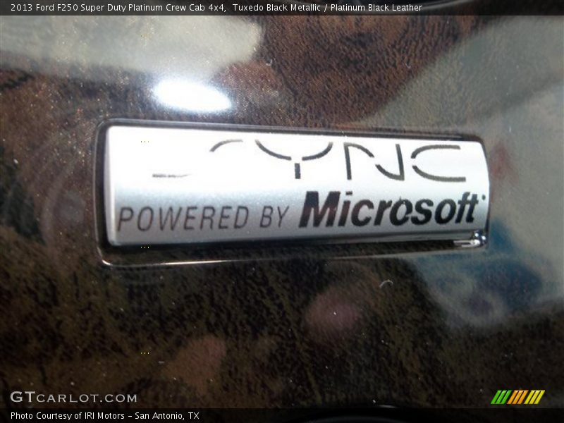 Tuxedo Black Metallic / Platinum Black Leather 2013 Ford F250 Super Duty Platinum Crew Cab 4x4