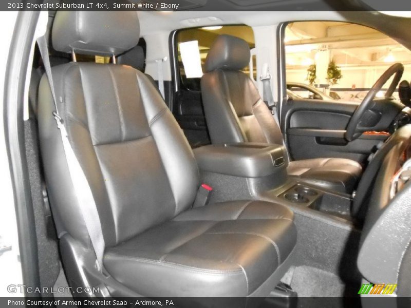 Summit White / Ebony 2013 Chevrolet Suburban LT 4x4