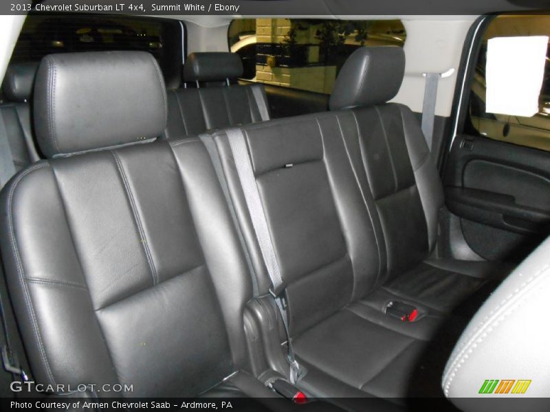 Summit White / Ebony 2013 Chevrolet Suburban LT 4x4