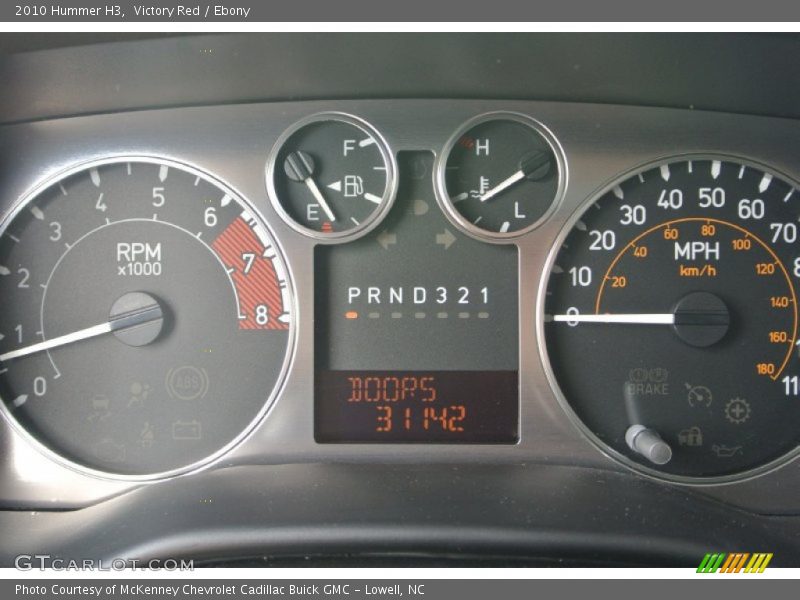 Victory Red / Ebony 2010 Hummer H3