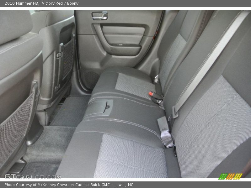 Victory Red / Ebony 2010 Hummer H3