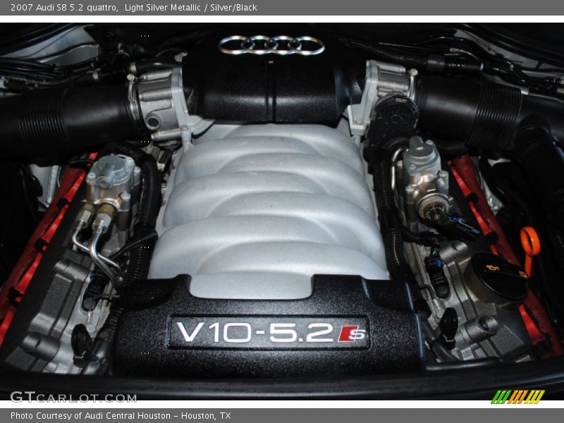  2007 S8 5.2 quattro Engine - 5.2 Liter DOHC 40-Valve VVT V10