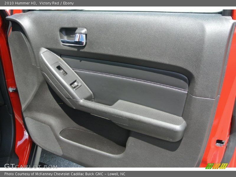 Victory Red / Ebony 2010 Hummer H3