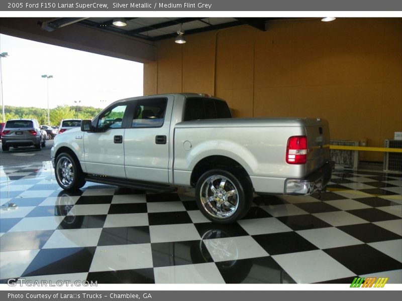 Silver Metallic / Medium Flint Grey 2005 Ford F150 Lariat SuperCrew