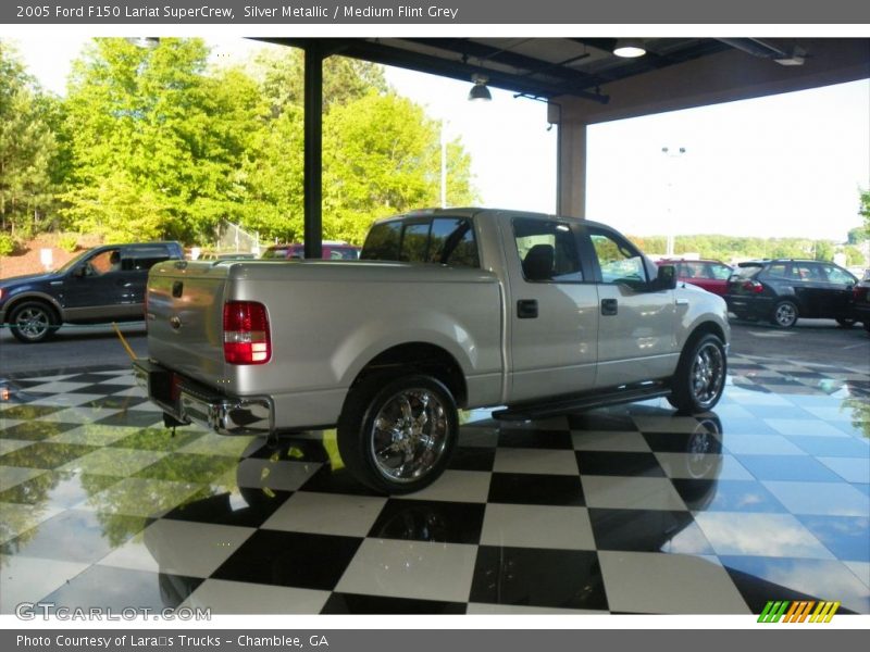 Silver Metallic / Medium Flint Grey 2005 Ford F150 Lariat SuperCrew