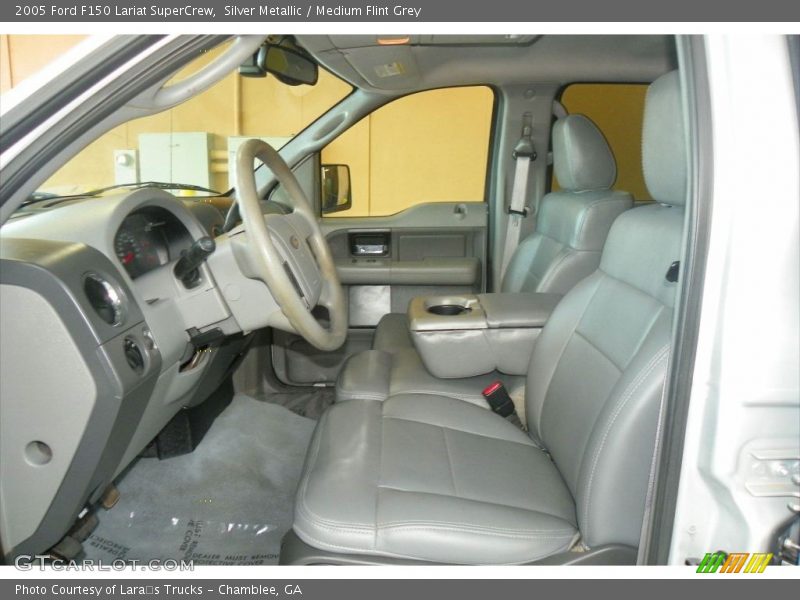 Silver Metallic / Medium Flint Grey 2005 Ford F150 Lariat SuperCrew