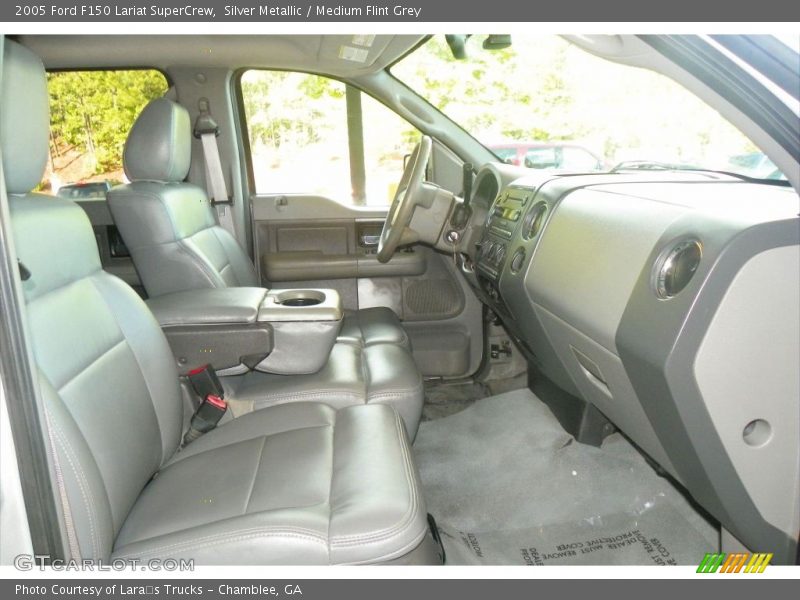 Silver Metallic / Medium Flint Grey 2005 Ford F150 Lariat SuperCrew