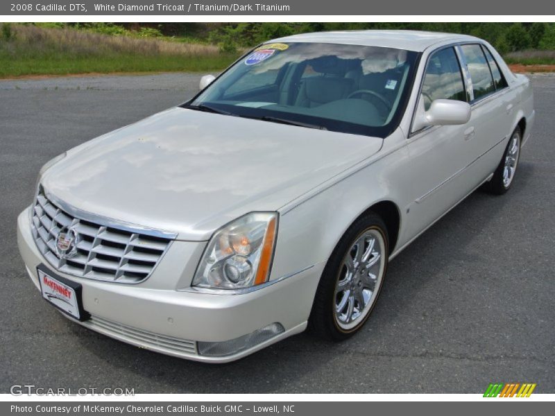 White Diamond Tricoat / Titanium/Dark Titanium 2008 Cadillac DTS