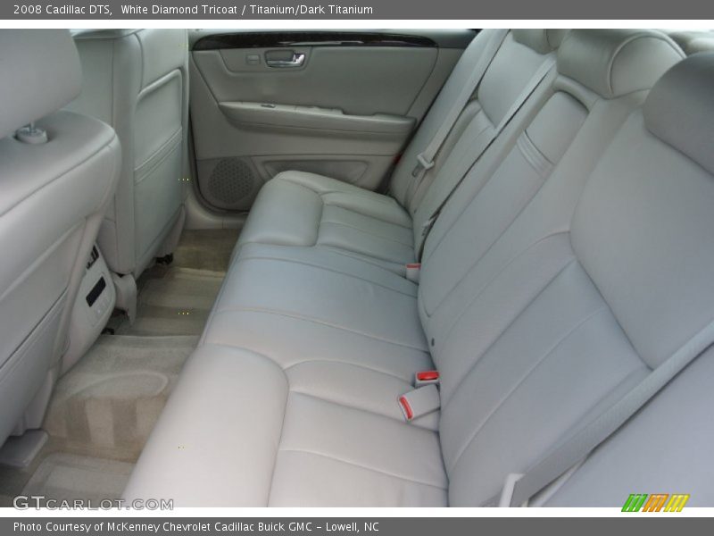 White Diamond Tricoat / Titanium/Dark Titanium 2008 Cadillac DTS