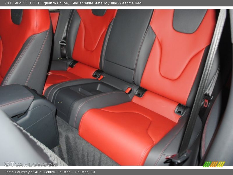 Rear Seat of 2013 S5 3.0 TFSI quattro Coupe