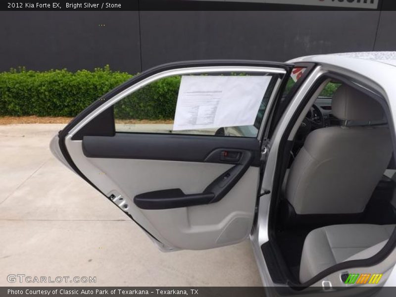 Bright Silver / Stone 2012 Kia Forte EX
