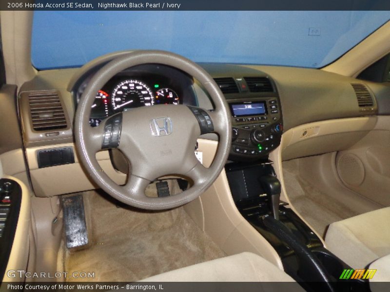 Nighthawk Black Pearl / Ivory 2006 Honda Accord SE Sedan