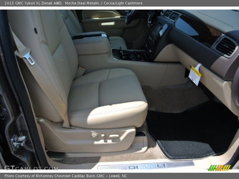 Mocha Steel Metallic / Cocoa/Light Cashmere 2013 GMC Yukon XL Denali AWD
