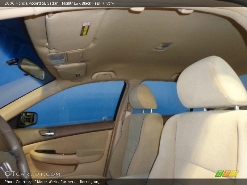 Nighthawk Black Pearl / Ivory 2006 Honda Accord SE Sedan