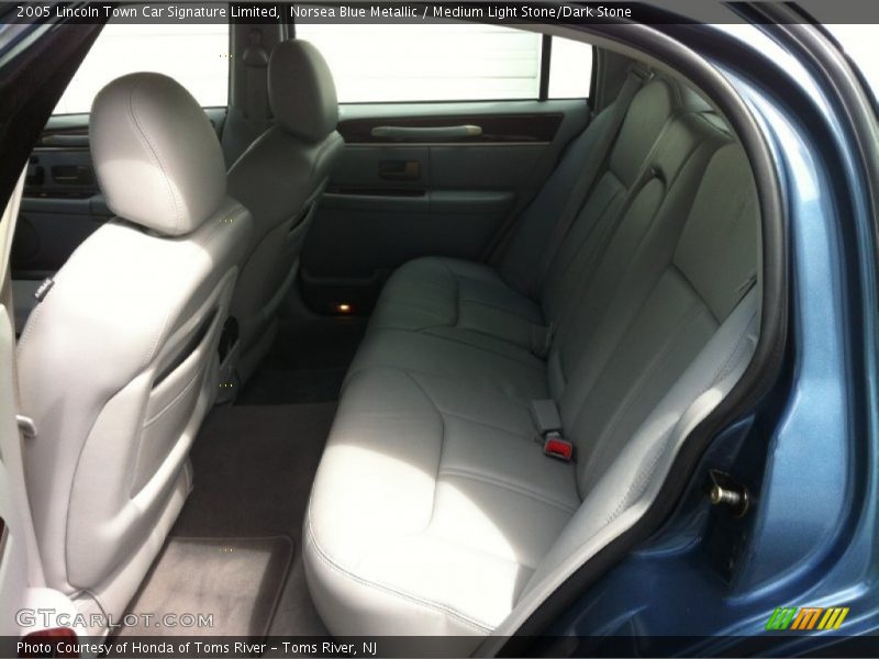 Rear Seat of 2005 Town Car Signature Limited