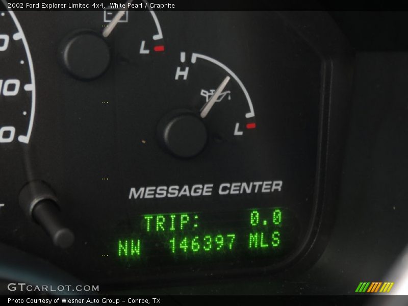 White Pearl / Graphite 2002 Ford Explorer Limited 4x4