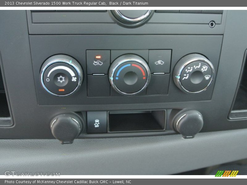 Controls of 2013 Silverado 1500 Work Truck Regular Cab