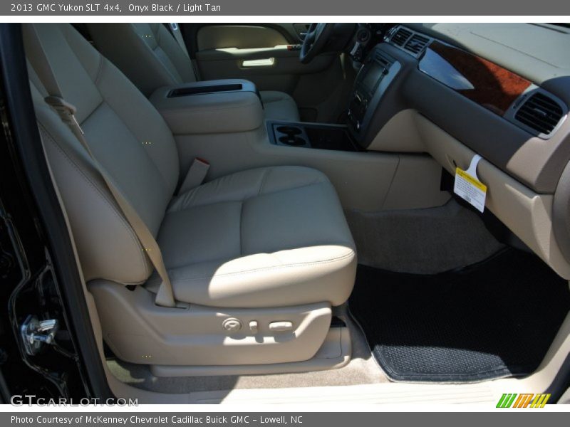 Onyx Black / Light Tan 2013 GMC Yukon SLT 4x4