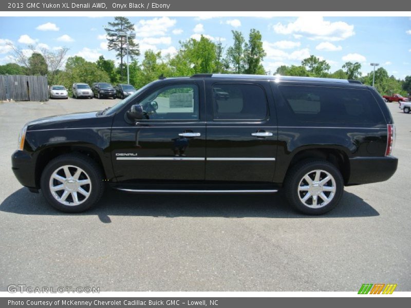 Onyx Black / Ebony 2013 GMC Yukon XL Denali AWD