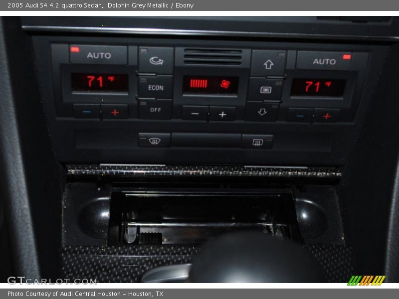 Dolphin Grey Metallic / Ebony 2005 Audi S4 4.2 quattro Sedan