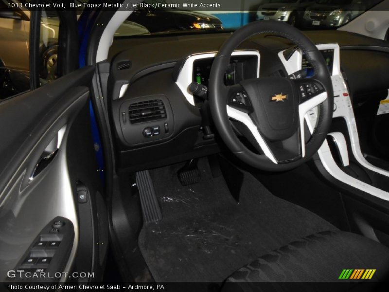 Blue Topaz Metallic / Jet Black/Ceramic White Accents 2013 Chevrolet Volt