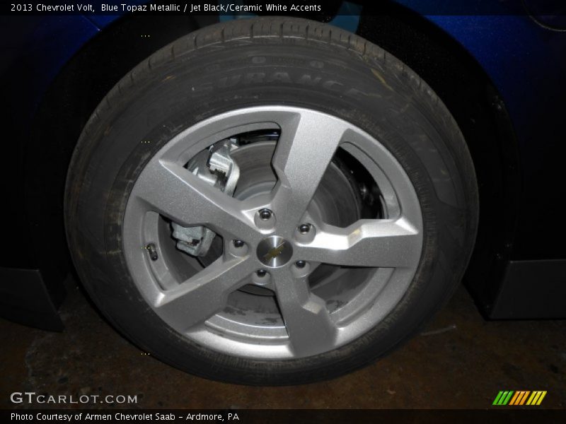 Blue Topaz Metallic / Jet Black/Ceramic White Accents 2013 Chevrolet Volt