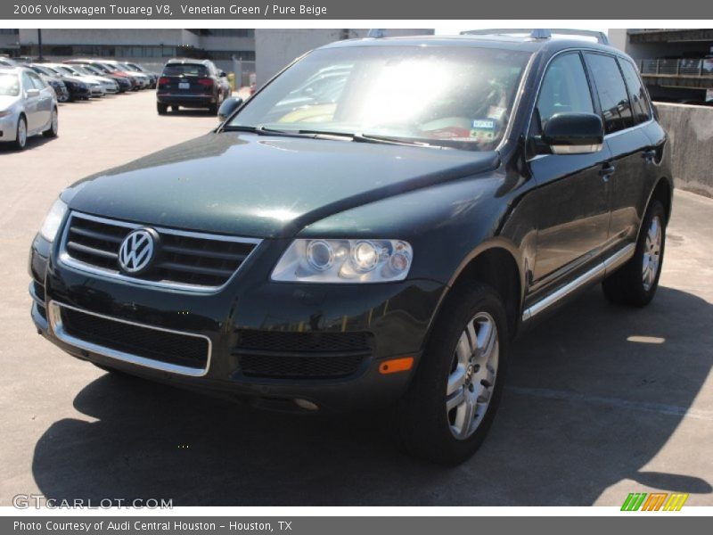 Venetian Green / Pure Beige 2006 Volkswagen Touareg V8