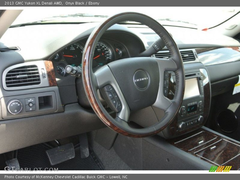 Onyx Black / Ebony 2013 GMC Yukon XL Denali AWD