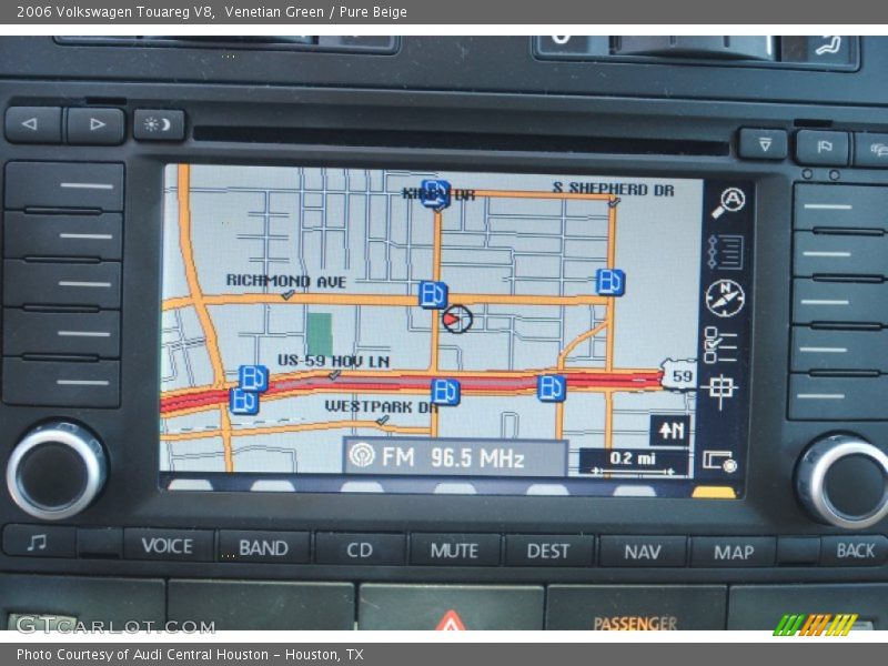 Navigation of 2006 Touareg V8