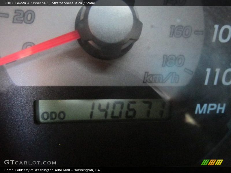Stratosphere Mica / Stone 2003 Toyota 4Runner SR5