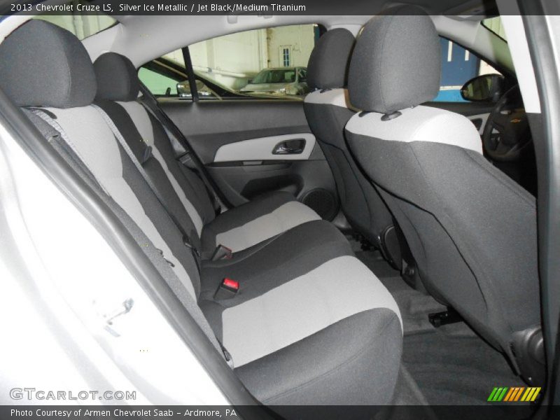 Silver Ice Metallic / Jet Black/Medium Titanium 2013 Chevrolet Cruze LS