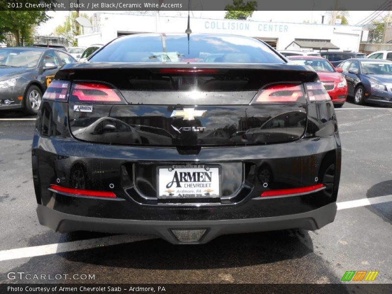 Black / Jet Black/Ceramic White Accents 2013 Chevrolet Volt