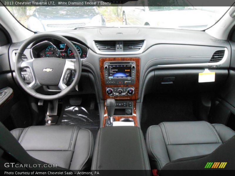 Dashboard of 2013 Traverse LTZ
