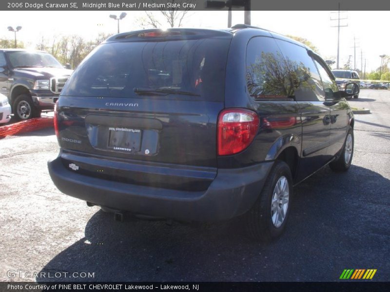 Midnight Blue Pearl / Medium Slate Gray 2006 Dodge Caravan SE
