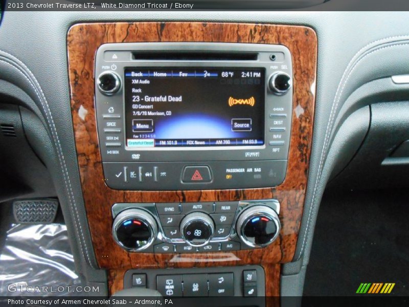 Controls of 2013 Traverse LTZ