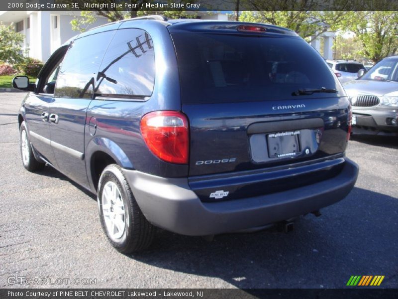 Midnight Blue Pearl / Medium Slate Gray 2006 Dodge Caravan SE