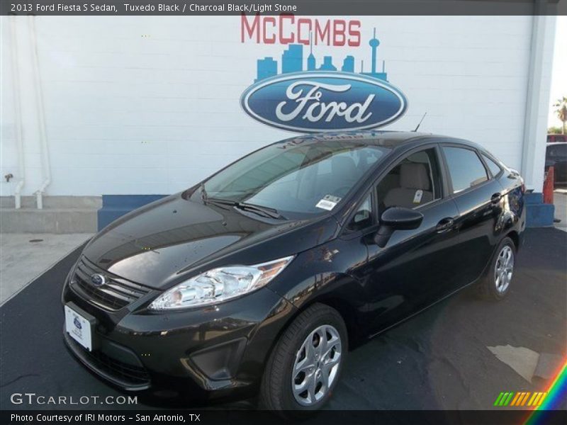 Tuxedo Black / Charcoal Black/Light Stone 2013 Ford Fiesta S Sedan