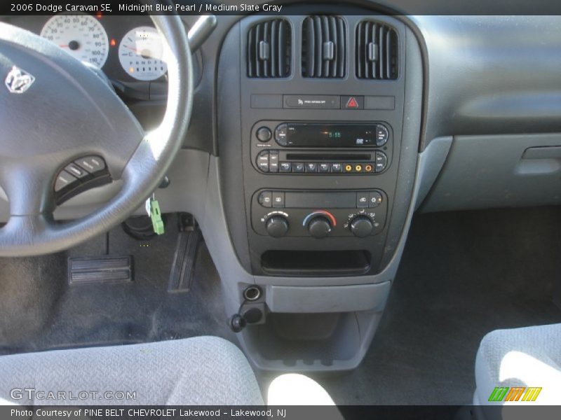 Midnight Blue Pearl / Medium Slate Gray 2006 Dodge Caravan SE