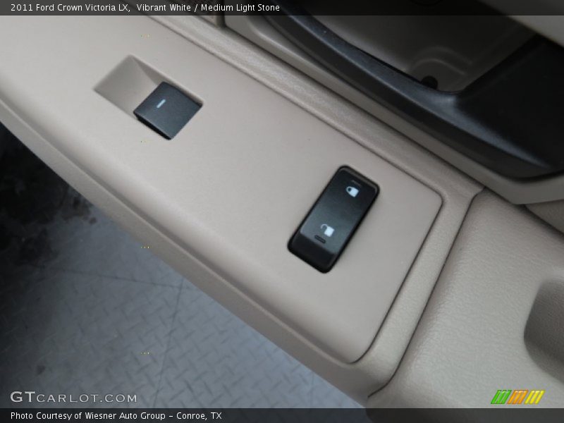 Vibrant White / Medium Light Stone 2011 Ford Crown Victoria LX