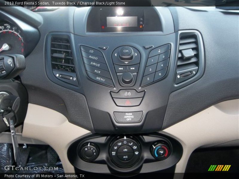 Tuxedo Black / Charcoal Black/Light Stone 2013 Ford Fiesta S Sedan